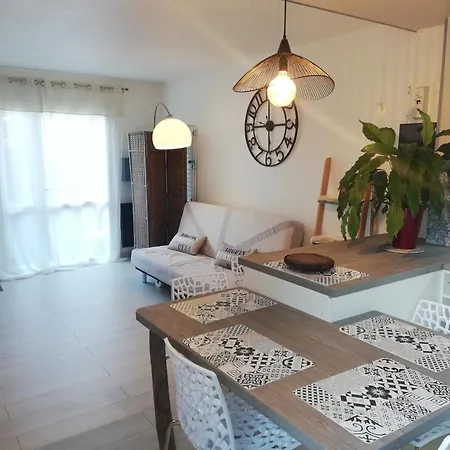 Maison Entre Et Ocean Wifi Holiday home *